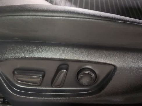 Used 2024 Toyota Camry SE FWD image 17