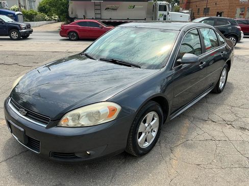 Used 2011 Chevrolet Impala LT FWD image 7