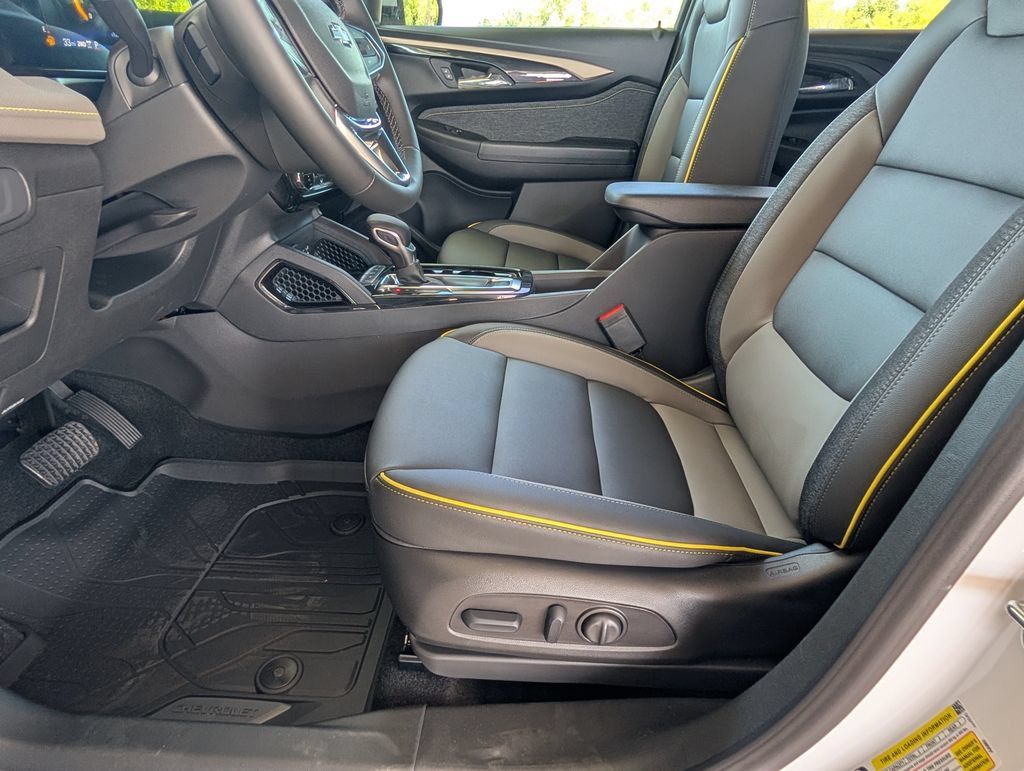 New 2026 Chevrolet TrailBlazer ACTIV w/ Convenience Package AWD/4WD image 9