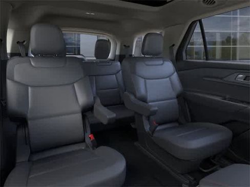 New 2026 Ford Explorer Active w/ Active Comfort Package image 11