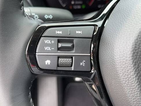Used 2026 Honda HR-V EX-L image 13
