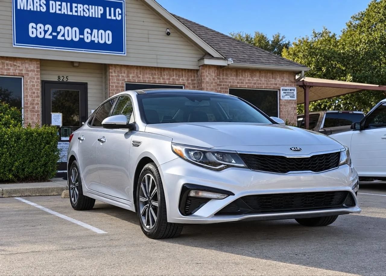 Used 2019 Kia Optima LX w/ LX Premium Package FWD image 1