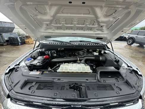 Used 2024 Ford Expedition Limited AWD/4WD image 21