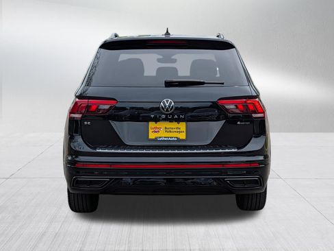 Used 2022 Volkswagen Tiguan SE R-Line AWD/4WD image 6