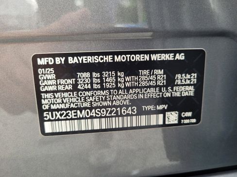 New 2025 BMW X7 xDrive40i w/ M Sport Package image 19