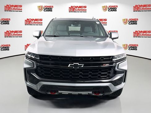Used 2024 Chevrolet Suburban Z71 w/ Z71 Off-Road Package AWD/4WD image 15