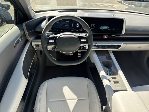 New 2025 Hyundai Ioniq 6 Limited image 16