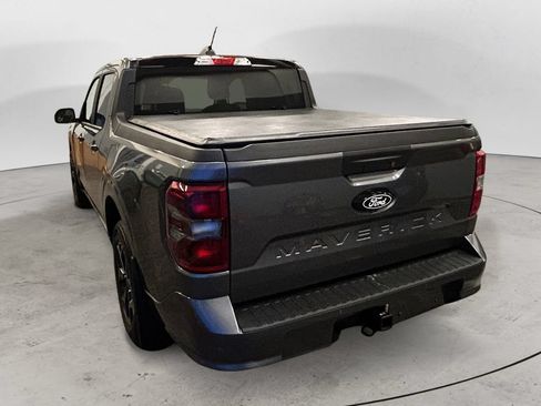 Used 2025 Ford Maverick Lobo AWD/4WD image 3