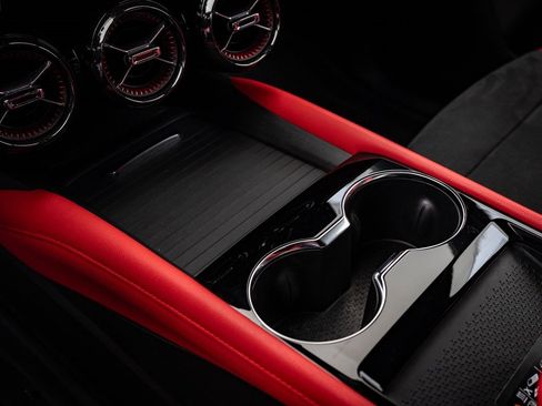 Used 2024 Chevrolet Blazer EV RS image 31