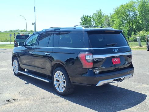 Used 2019 Ford Expedition Max Platinum AWD/4WD image 3