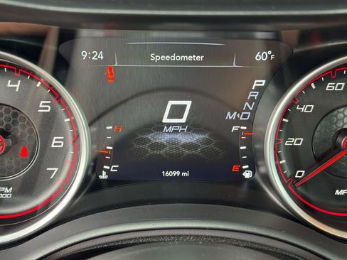 Used 2023 Dodge Charger SXT image 28