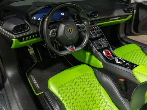 Used 2017 Lamborghini Huracan LP 580-2 RWD image 53