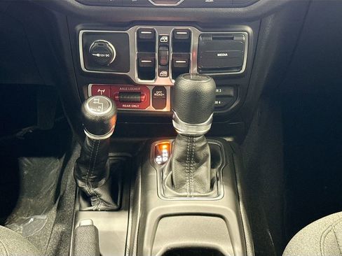 New 2026 Jeep Gladiator Willys image 24