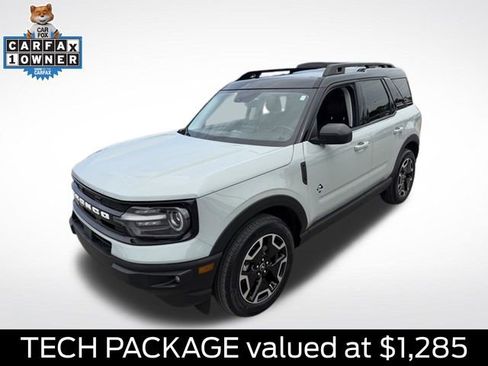 Used 2023 Ford Bronco Sport Outer Banks w/ Tech Package AWD/4WD image 3