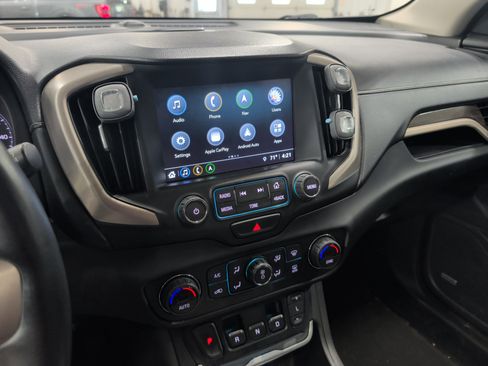 Used 2018 GMC Terrain Denali w/ Advanced Safety Package AWD/4WD image 10