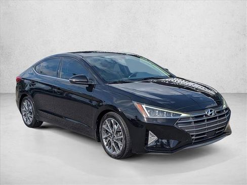 Used 2020 Hyundai Elantra Limited w/ Ultimate Package 03 image 3