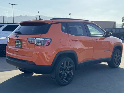 New 2026 Jeep Compass Latitude image 6