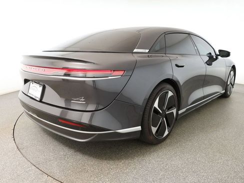 Used 2023 Lucid Air Touring image 4