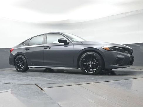 Used 2022 Honda Civic Sport image 28