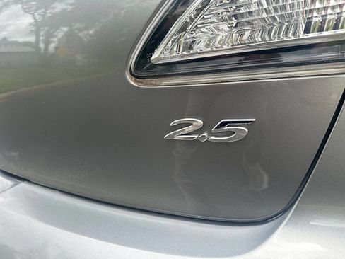 Used 2011 MAZDA MAZDA3 s Sport FWD image 7
