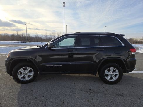 Used 2016 Jeep Grand Cherokee Laredo w/ Quick Order Package 23E image 11