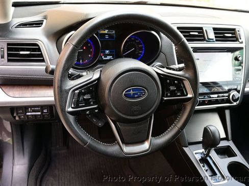 Used 2018 Subaru Outback 2.5i Limited image 24