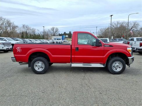 Used 2011 Ford F250 XL w/ XL Value Pkg image 2