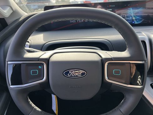 New 2026 Ford Expedition Max Active image 16