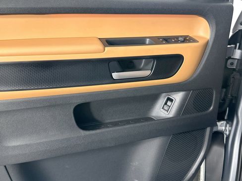 New 2025 Volkswagen ID. Buzz Pro S image 19