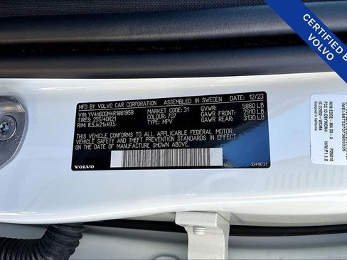 Used 2024 Volvo XC60 T8 Ultimate w/ Protection Package Premier image 43