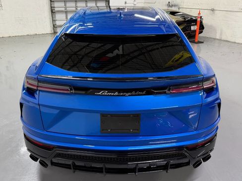 Used 2021 Lamborghini Urus AWD/4WD image 15