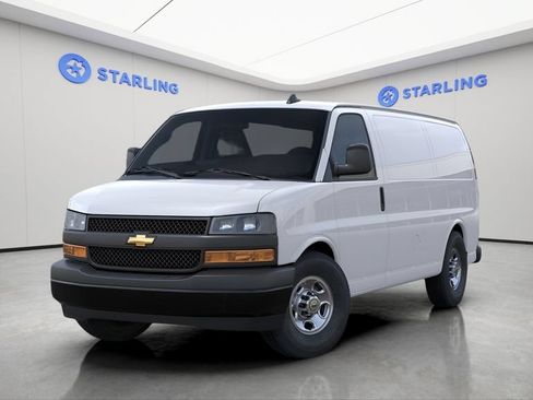 New 2026 Chevrolet Express 2500 w/ Driver Convenience Package RWD image 4