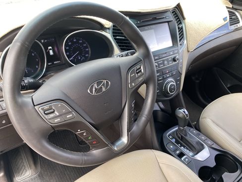 Used 2017 Hyundai Santa Fe Sport w/ 2.0T Ultimate Tech Package 05 FWD image 18