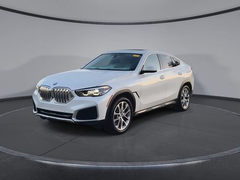Used 2022 BMW X6 xDrive40i w/ Premium Package AWD/4WD image 4