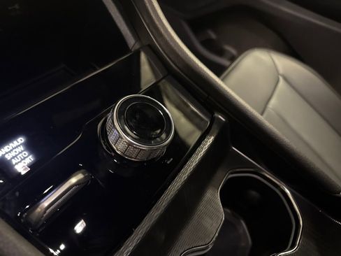 New 2025 Jeep Grand Cherokee Limited image 23