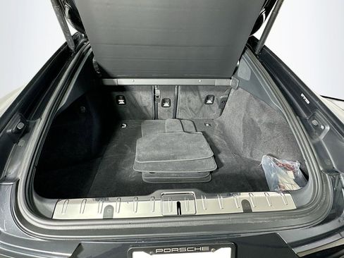 Used 2023 Porsche Panamera Turbo S image 28