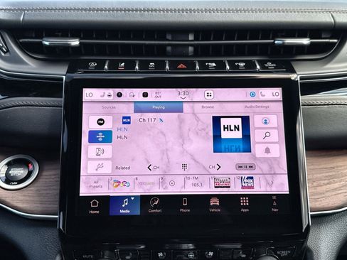 New 2025 Jeep Grand Cherokee Summit w/ Adv Protech Group IV image 18