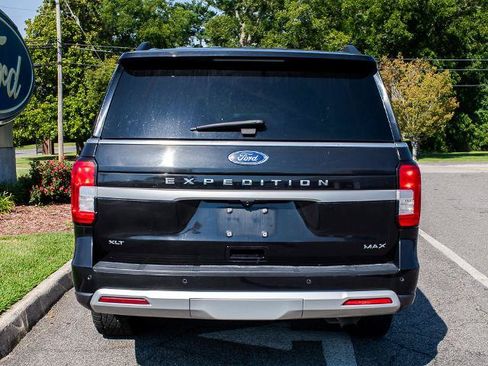 Certified 2024 Ford Expedition Max XLT RWD image 4