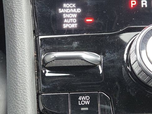 Used 2023 Jeep Grand Cherokee Summit image 12