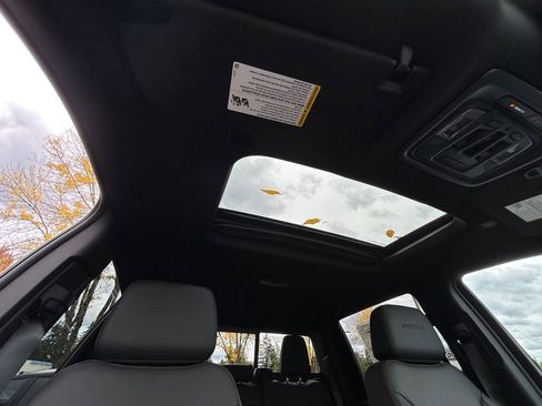 New 2025 GMC Sierra 2500 AT4 image 27