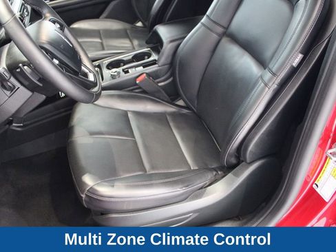 Used 2022 Lincoln Corsair AWD w/ Equipment Group 101A image 10