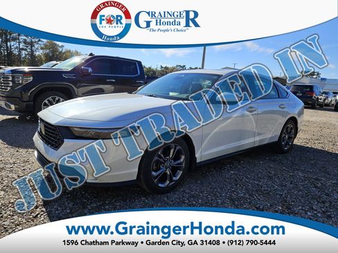 Certified 2023 Honda Accord EX image 1