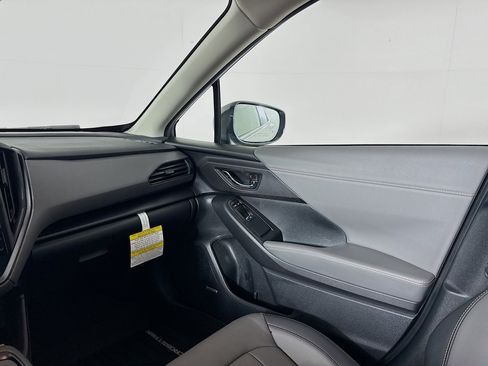 Used 2024 Subaru Crosstrek 2.5i Limited w/ Popular Package #4A image 28