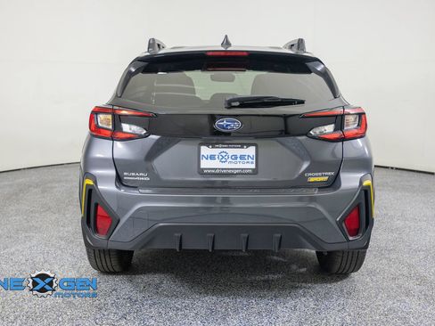 Used 2025 Subaru Crosstrek 2.5i Sport AWD/4WD image 6