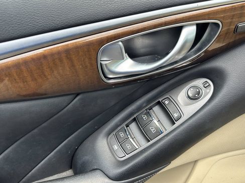 Used 2015 INFINITI Q50 Premium w/ Deluxe Touring Package RWD image 14