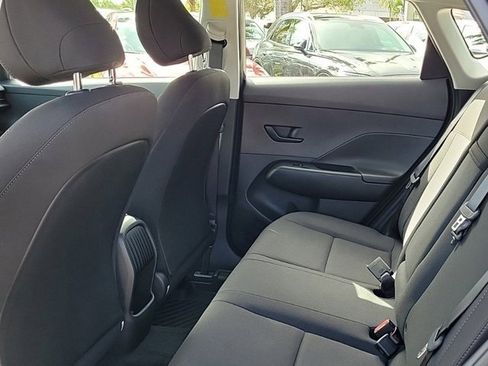 Certified 2025 Hyundai Kona SE image 11