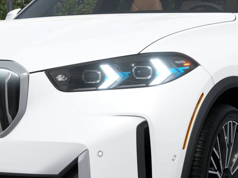 Certified 2026 BMW X5 sDrive40i RWD image 6