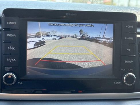 Used 2020 Kia Rio S image 18