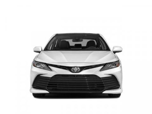 Used 2023 Toyota Camry XLE image 4