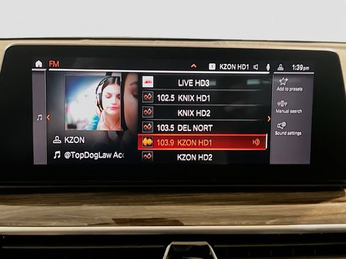 Used 2020 BMW 540i w/ Premium Package RWD image 11